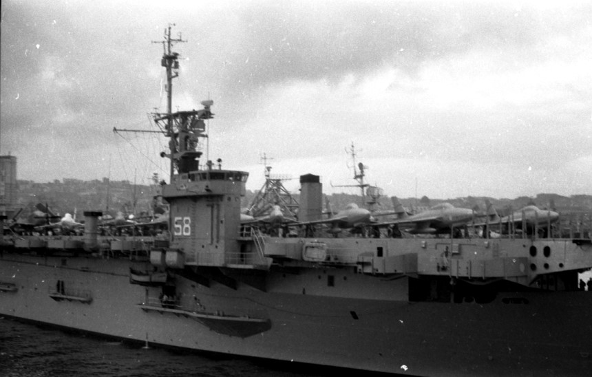 Gibraltar, Brits oorlogsschip